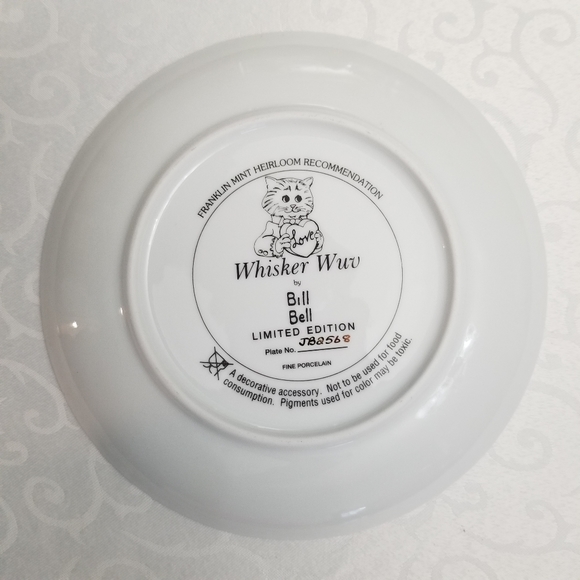 Collectible, Franklin Mint, "Whisker Wuv" Cat Plate - Picture 2 of 2